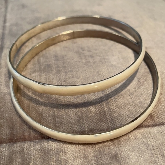 2 Cream Ceramic Bangle Bracelets - Picture 1 of 4